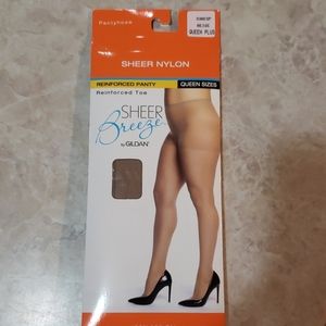 Sheer breeze nylon pantyhose